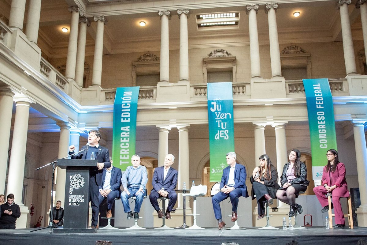 MinDesarrolloBA's tweet photo. 🗣️ III Congreso Federal de Juventudes en La Plata

✅Participamos del encuentro más grande del país junto a estudiantes, organizaciones y referentes nacionales e internacionales. Una jornada para compartir, intercambiar y poner en común los desafíos que atraviesan las juventudes. https://t.co/korTXFTsXZ