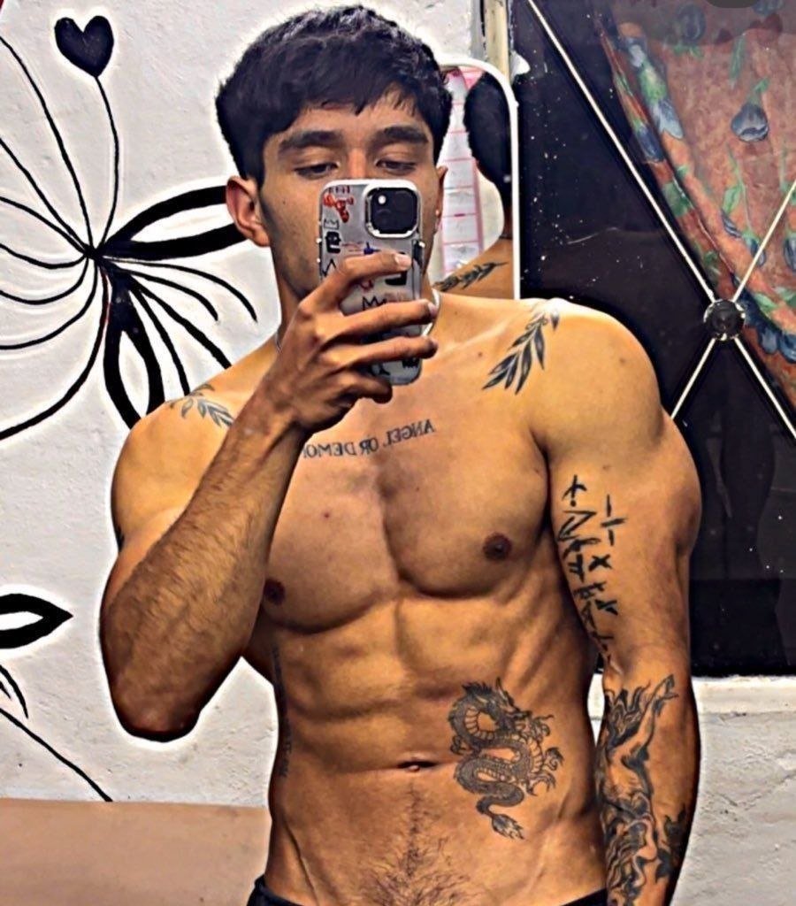 okaxst's tweet photo. Te consigo las fotos y videos del hetero que te gusta🫦 

Jalandose la verga 🍆

Deslechansose 💦

 Enseñando el Qlo 🍑

 engaño HETEROS por FB,Instagram,tiktok, WhatsApp✨

INFO: https://t.co/GdNmn2RiZH

UNETE A MI CANAL DE TELEGRAM gratis https://t.co/IRdd51Cgii 🆓 https://t.co/JgAJOfL5bn