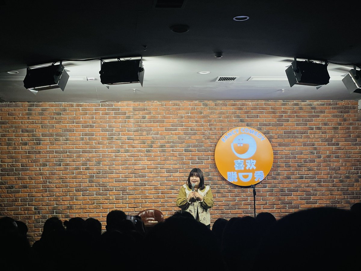 azura574485's tweet photo. Just bombed my first open mic—my joke about avocados got 3 laughs… and 1 very confused pigeon outside the venue. Who’s coming to see me redeem myself next week https://t.co/YNjCfyF9XM