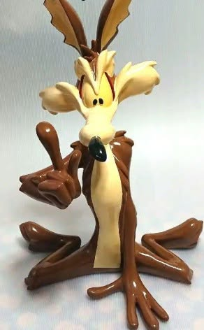 Vonnnie__'s tweet photo. speaking about figures I also found these two JWKEDNKN https://t.co/SQkdc6dlLY