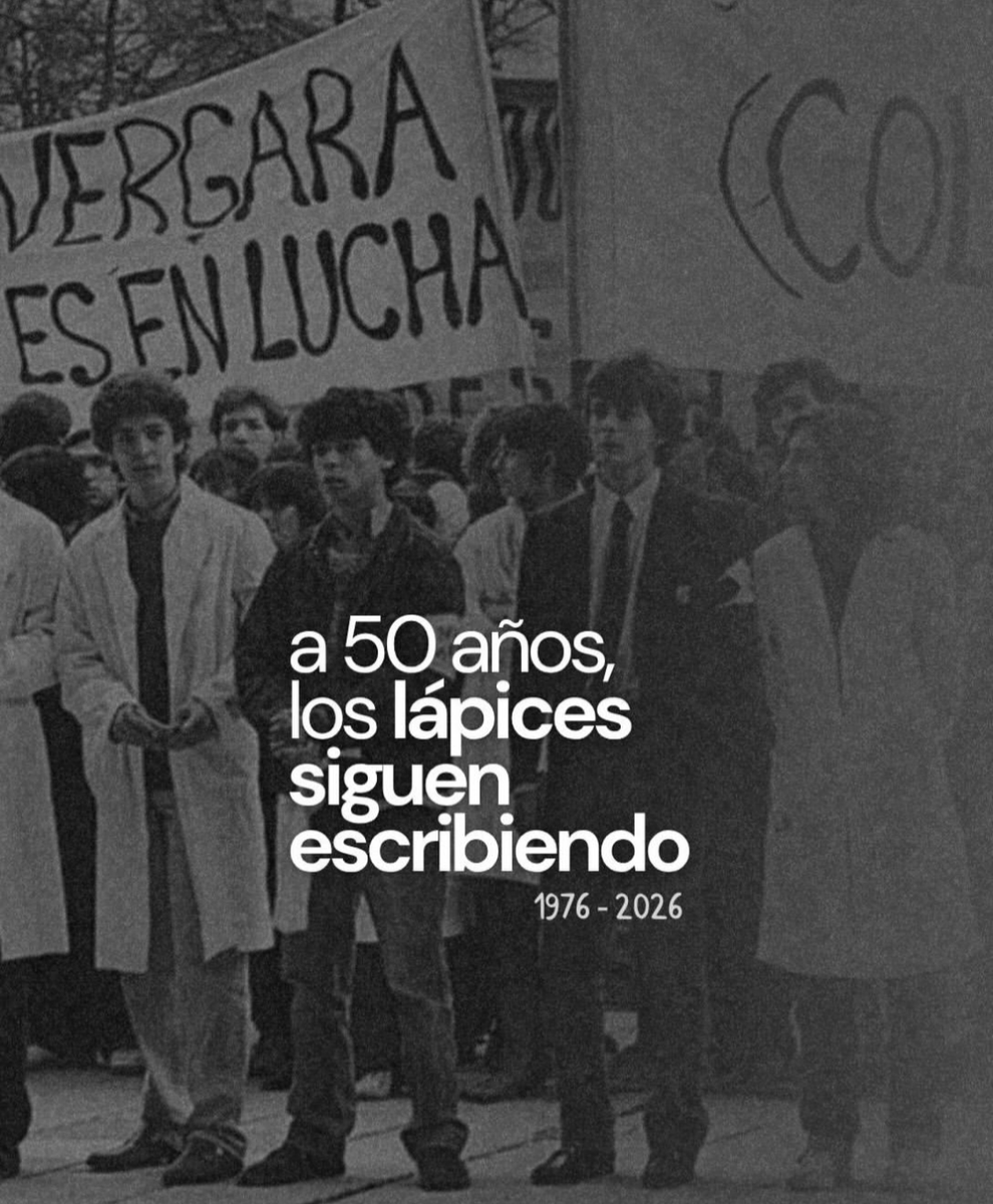 RiveraCanga's tweet photo. ¡Memoria, verdad y justicia! ¡Fueron 30.000! 🔥✊
¡Los lápices siguen escribiendo!

#50años #Lanochedeloslápices #Memoriaverdadyjusticia #Nuncamás https://t.co/40VCEiWrPr