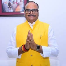 Gauravsi22's tweet photo. माननीय उपमुख्यमंत्री बृजेश पाठक जी 31 अगस्त को डीएलएड के साथी आपसे मिले थे आपने आश्वासन दिया था की नगरी और ग्रामीण का विज्ञापन साथ आएगा लेकिन विज्ञापन तो नगरी का आया मतलब आपने हमारे साथ धोखा किया 😪

@brajeshpathakup @UPGovt 

#60000_प्राथमिक_शिक्षक_भर्ती https://t.co/AUwebr33e9