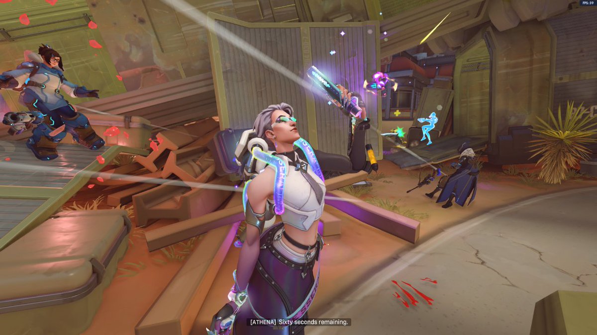 001bonez's tweet photo. shes so happy to let her team die https://t.co/SZmwRikG1K