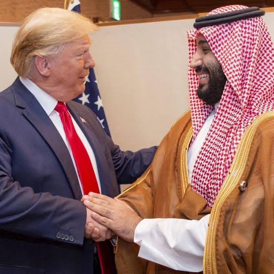 The_313_'s tweet photo. @halgawi ادوات ما؟ الظاهر تم الاستغناء عن ال سعود وسيتم تغيير النظام اسرع من نظام بشار الاسد https://t.co/8ngvdwERxN