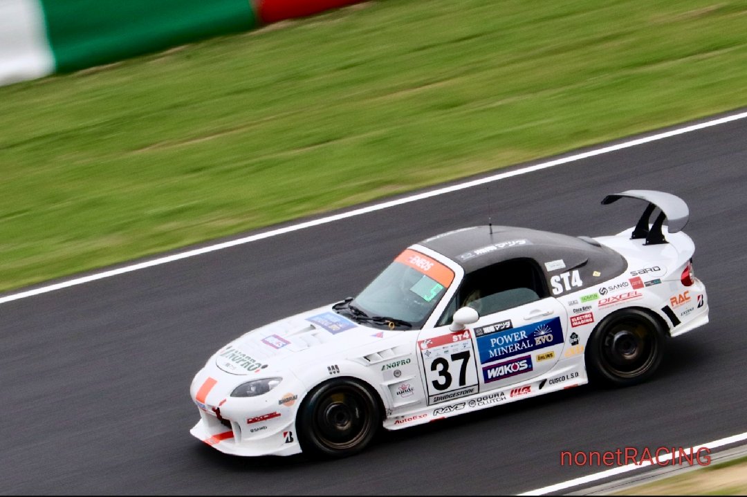 nonetRACING's tweet photo. そして!37号車も✨️✨️
#TEAMNOPRO #NOPRO #17号車の日
#S耐 #スーパー耐久 #SuperTaikyu https://t.co/75GFxayzex