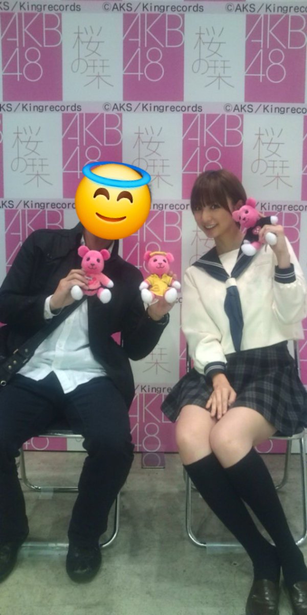 ryukku_dayo's tweet photo. なんか昔の2S晒すの流行ってる(？)っぽいから…

初めての写メ会(AKB編)

メンバーに物を持たせるのやり過ぎて(厳密に言うと麻里子ちゃんから持ってくれたんだけど)次の写メから一切禁止になったの申し訳ない(時効) https://t.co/q0rQ7IoIpj
