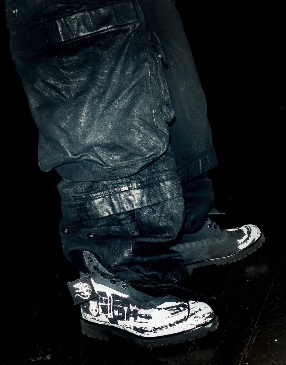 packztooloud's tweet photo. Esdeekid’s custom Timberlands https://t.co/UMT34IFCAA