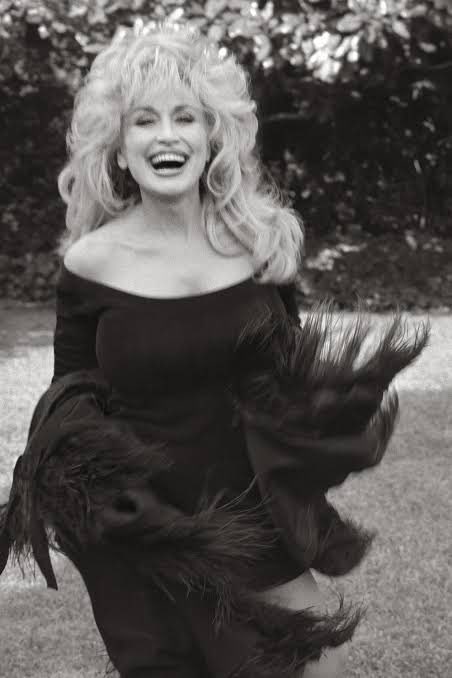 merditash's tweet photo. I miss this diva https://t.co/GslI8TFihC