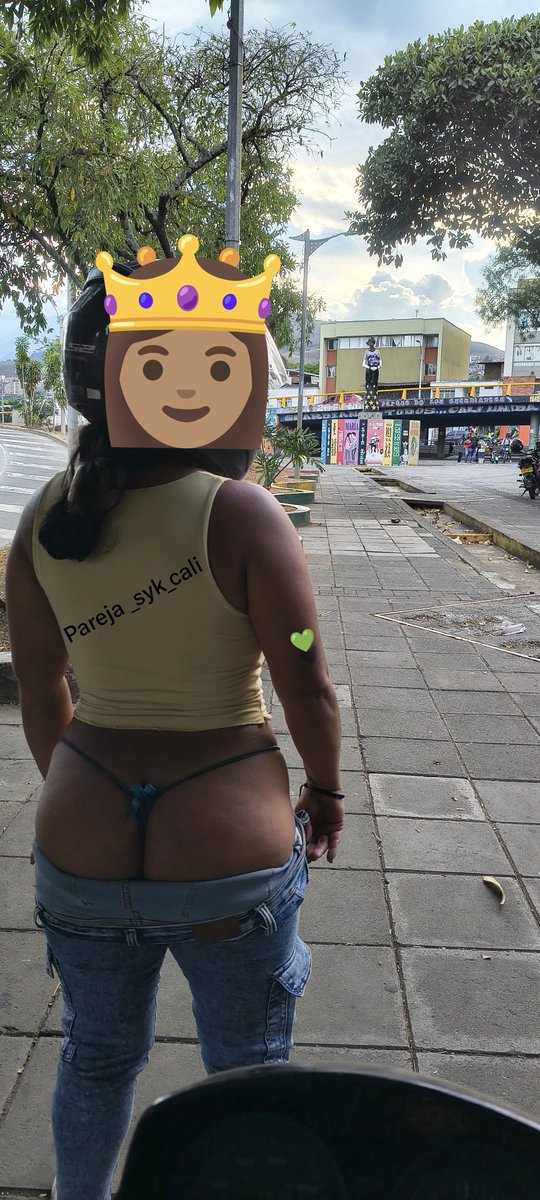 Pareja_SyK_cali's tweet photo. Feliz tarde 😘  #miercolesdeculos 🍑👙😘  #exhibicionismo https://t.co/Qq2qcCHEUJ