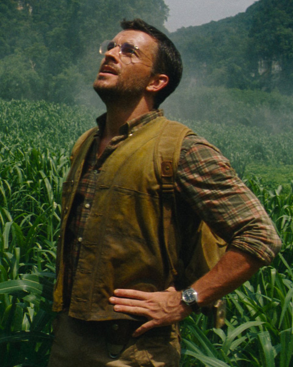 perfstin's tweet photo. Everyone knows a cute palaeontologist. https://t.co/idbA5Yu3N0