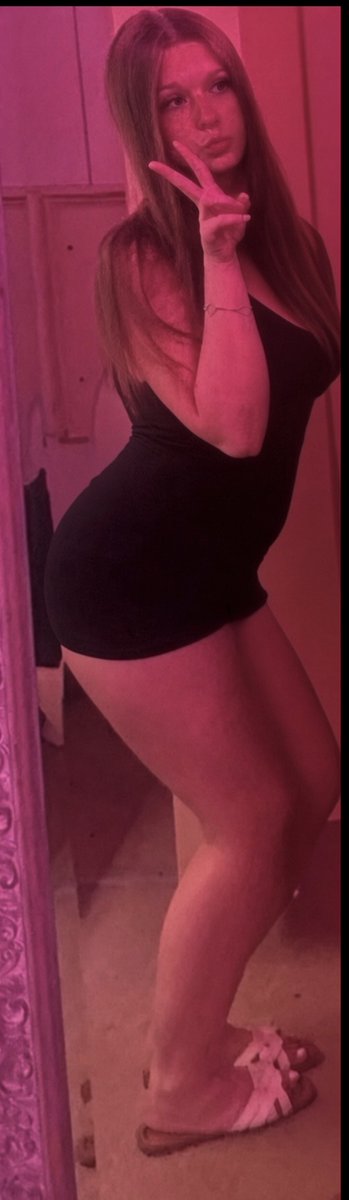 thegorillachese's tweet photo. (Alexa 18)Cuck sent me this girl. And she's looking good. He will see all your comments so say whatever you'd like about her

#cuck #cuckson #momson #incest #mom #milf #ntr #bull #bbc #imwf #wankchat #irl #irls #jerkbud #jerkoff #cum #orgasm https://t.co/LXPHAf24Dp