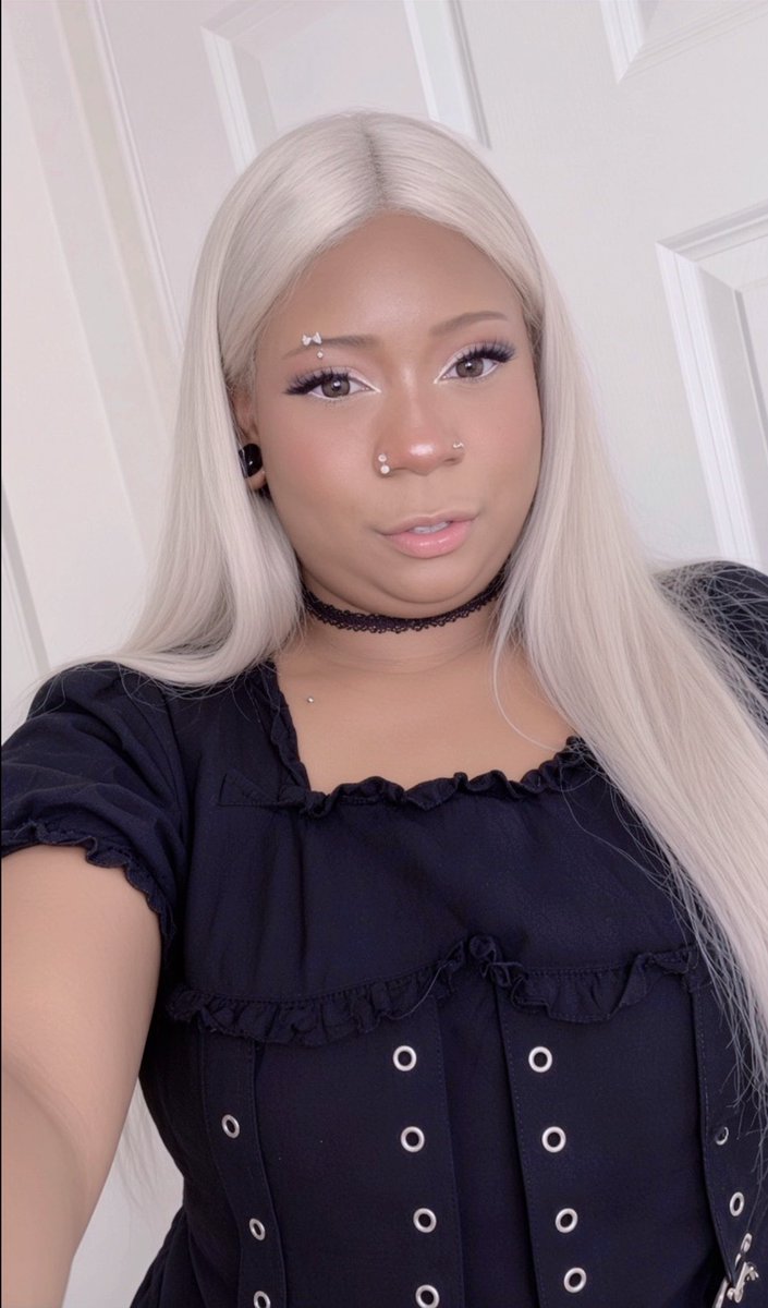 okleavemeone's tweet photo. im lwteralli black kowaii belle delphine nya nya~ https://t.co/lnp450Ki5C