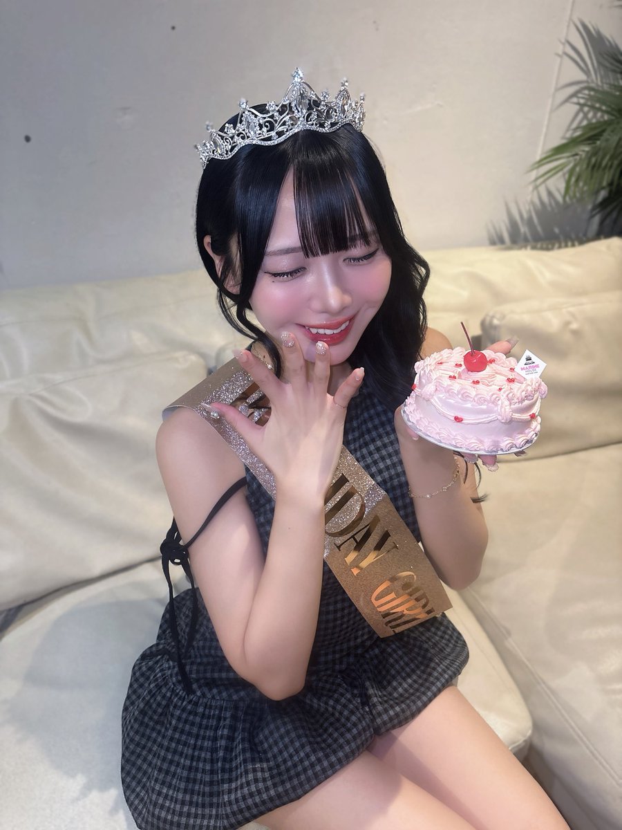artemis_kiara's tweet photo. おはらぶ👩🏻‍🍳🎂 https://t.co/V2M6L3cCcn