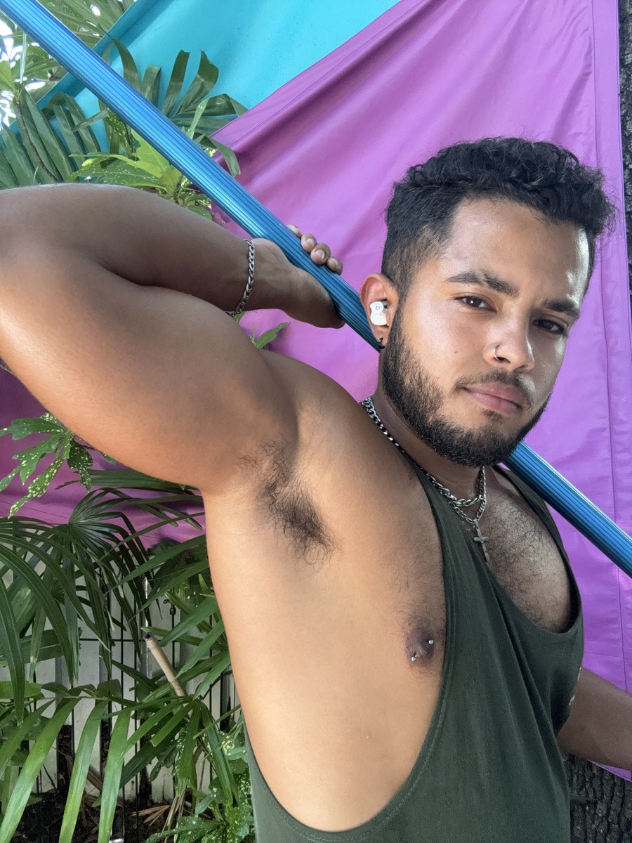 PapiwillX's tweet photo. Such naughty boyboy🔥 https://t.co/IkyTwdsaYY