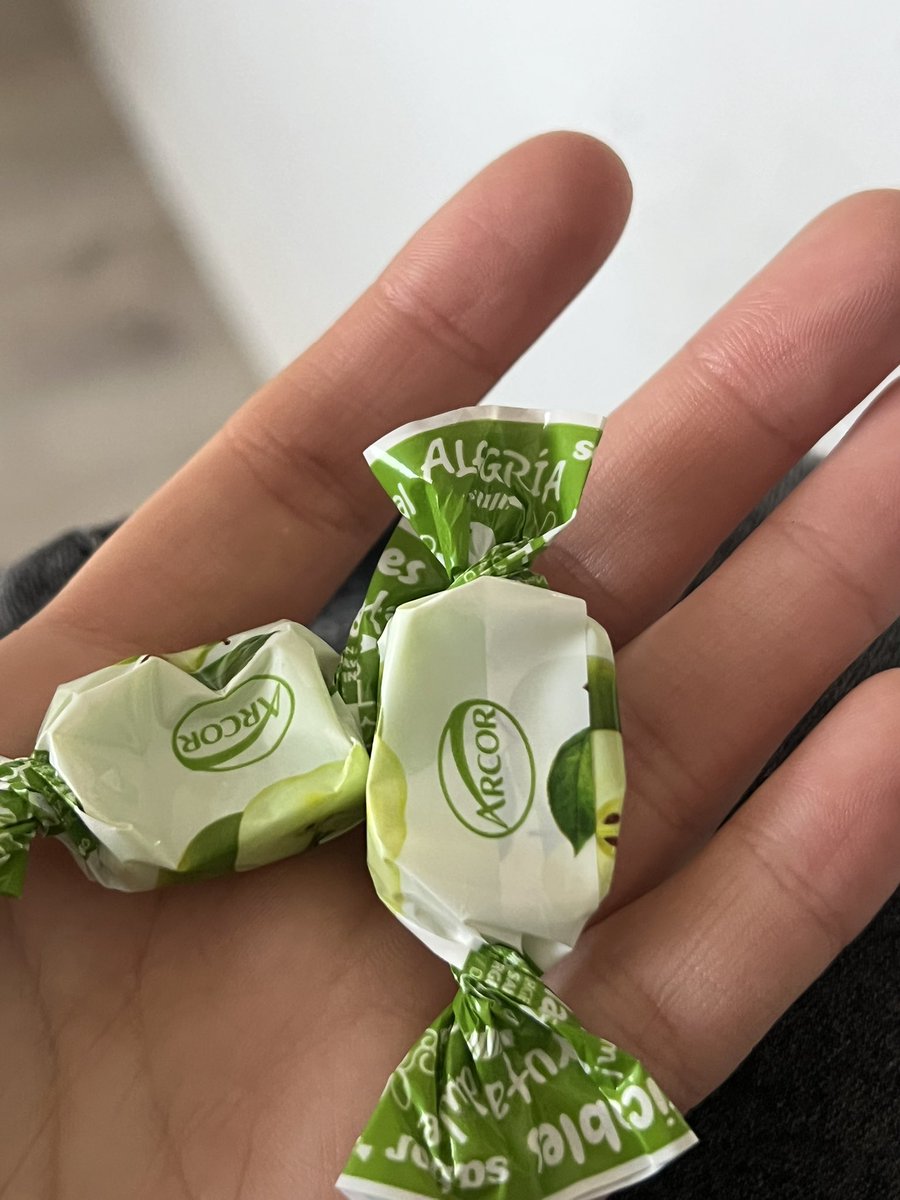 juanfhoms's tweet photo. Este es el sabor más rico y no lo pienso discutir con nadie https://t.co/Y8OrO5M5fv