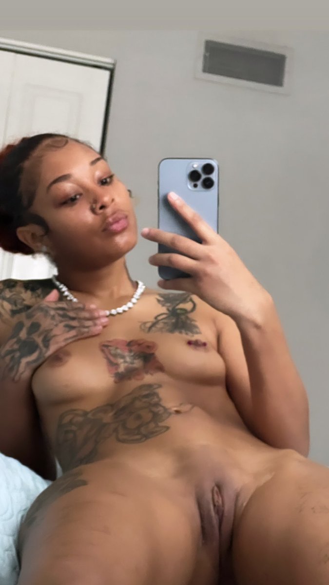 CherryKiss_2's tweet photo. Who’s up rn baby 

#nsfwtwt #nsfwtw #nsfw #lewd #chubby #thicc https://t.co/cdptBjZ6YZ