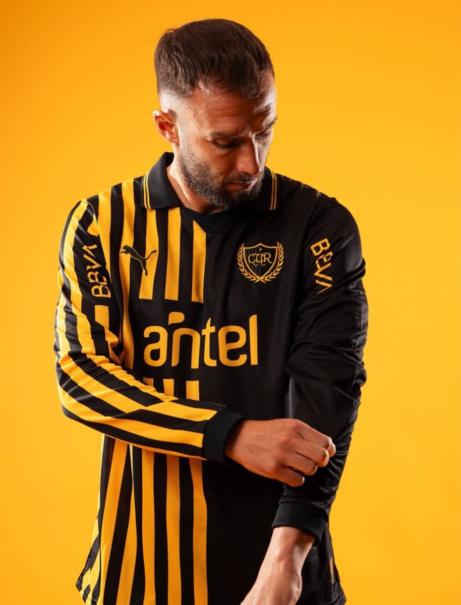 LodeonCAP's tweet photo. ES EL GLORIOSO PEÑAROL 🟡⚫️ https://t.co/dkqcGc4htm