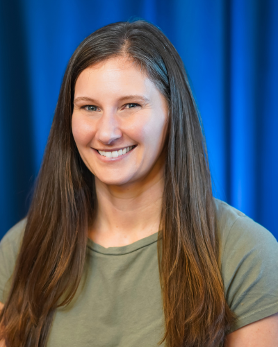 CoCoSchools's tweet photo. Please join us in celebrating Christina Mignano, Teacher of the Year at Los Perales Elementary! #TeachersOfTheYear #TeacherAppreciation #CCCOE #MoragaSchoolDistrict https://t.co/AEYI82HpKj