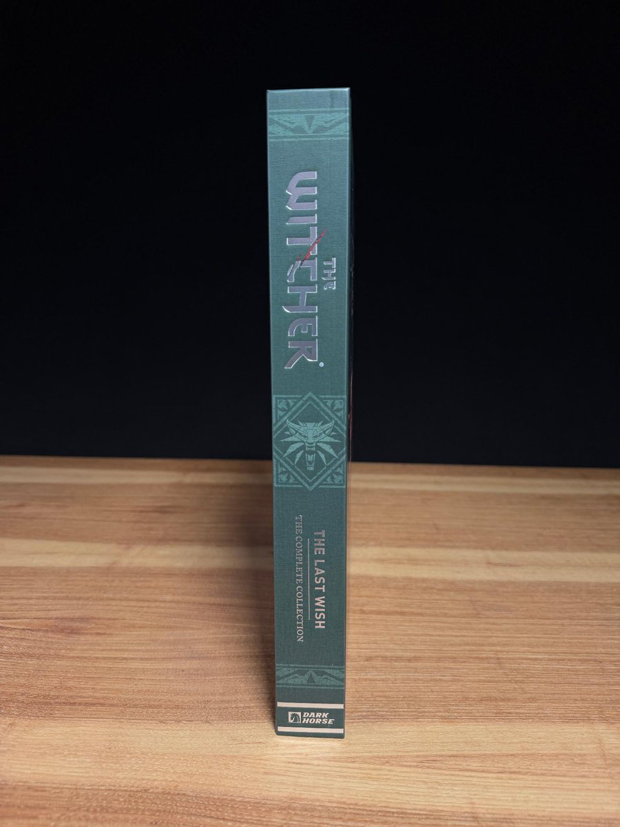 DarkHorseComics's tweet photo. Check out what we just got 👀

Andrzej Sapkowski's The Witcher: The Last Wish--The Complete Collection releases on December 15th! Pre-order: https://t.co/1zC0dj1jm8

This release collects six graphic novel adaptations of Sapkowski’s short stories.

With @CDPROJEKTRED https://t.co/hLjRO6HPSK