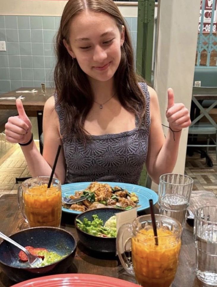graciembrooks's tweet photo. yummy food and good company after work 😋🥯🥟 https://t.co/xykI3REjwq