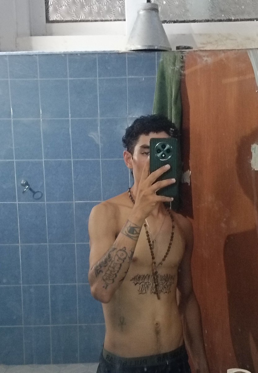 CarrilloJess's tweet photo. 🫥 https://t.co/BULgn1QbLA
