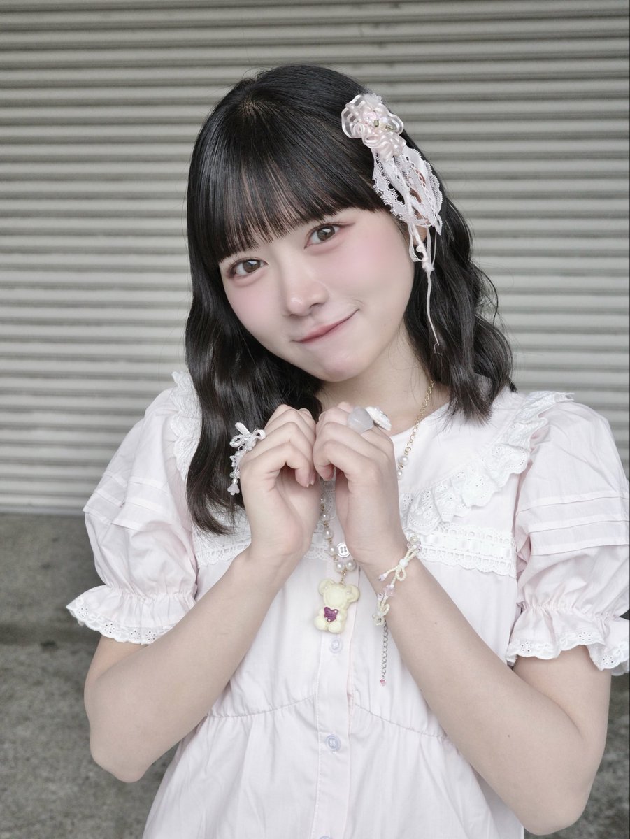onishi_aoi's tweet photo. おはようʕ´-ﻌก̀ʔᐝ
ツイートする画面をひらいたら「いまどうしてる？」と聞かれたので、布団から起き上がれずにいます。。。と心の中で答えました。ここは本来「いまどうしてるのか」をつぶやく場所なのかもしれない。。。皆さん、いまどうしてる？
今日ものんびりいきましょ〜🐻‍❄️
 #ニアジョイ https://t.co/SAwM1PWXJw