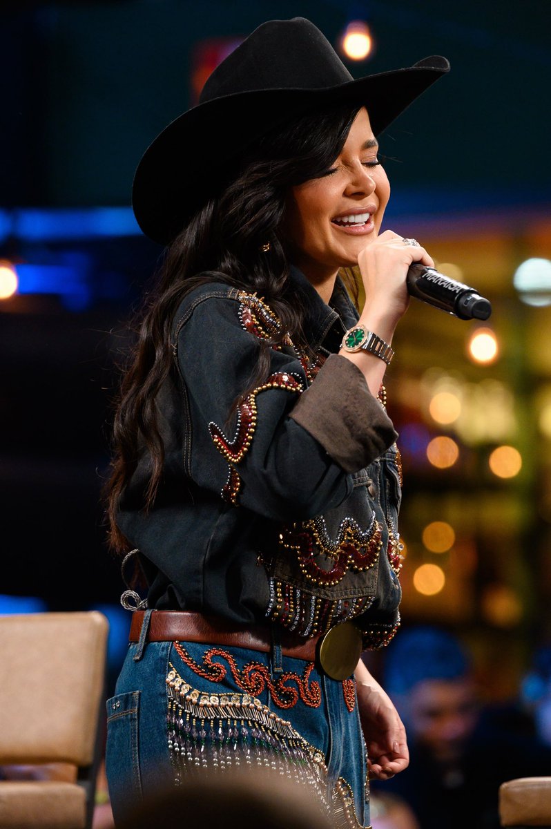 Maraisa's tweet photo. O Sertanejo Série A tomou conta do Bar Fullano de Tal, em Caruaru, Pernambuco. Uma noite muito especial, dedicada a exaltar a força e a história da nossa música sertaneja.🎶♥️ https://t.co/1gcskxODIU