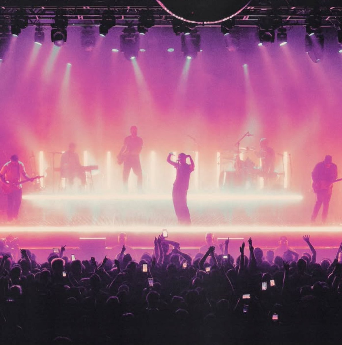 SOTSPodcast's tweet photo. Circa Survive performed live last night for the first time in nearly half a decade.

📷 Phobymo on IG https://t.co/We7EWbQUDf