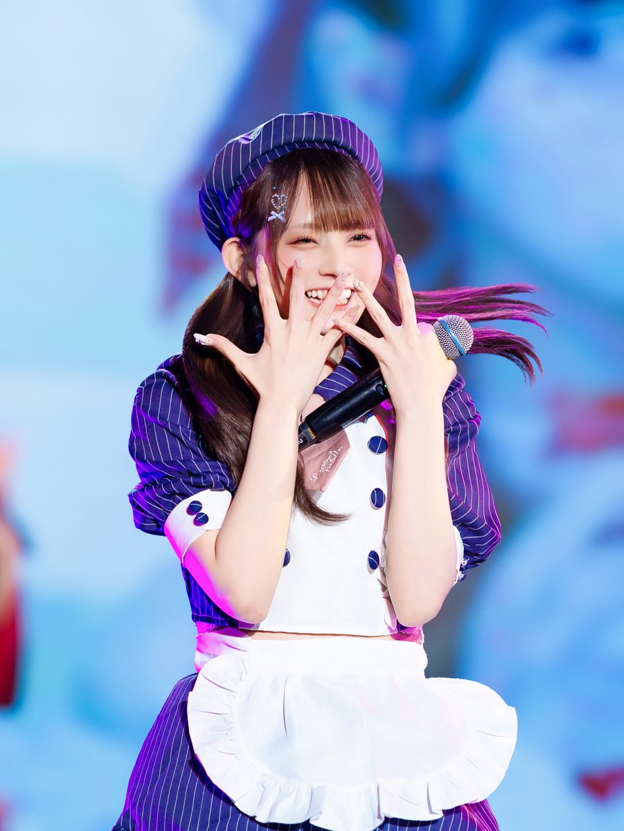 _mell_pic's tweet photo. 生誕衣装まなんちょすをカメラにおさめたい✨️🙏✨️

#ルトミ #水野舞菜 https://t.co/t8bUyAbUge