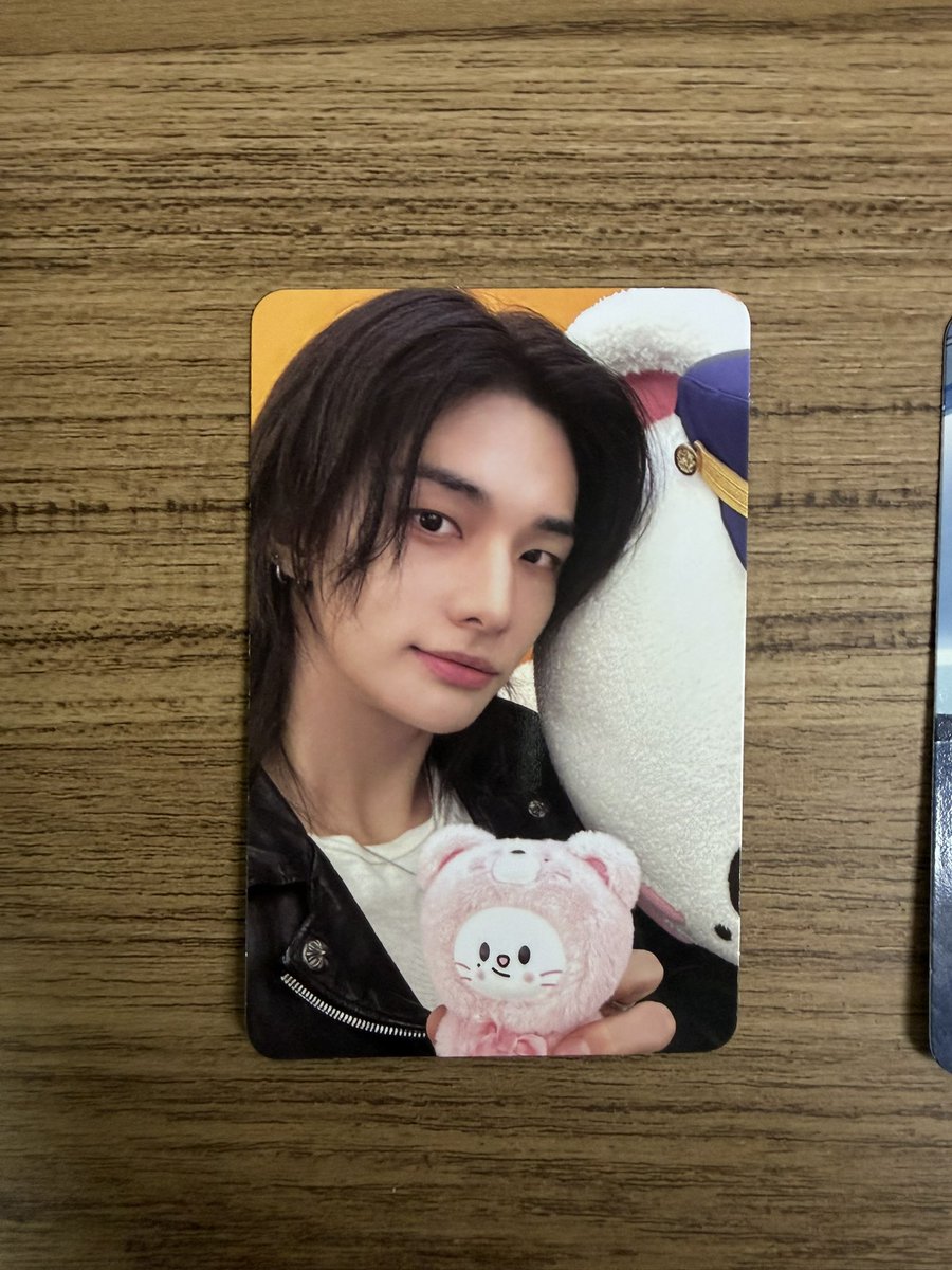 lele_cb97's tweet photo. VENDO/VENDA

Hyunjin Pop up Rio de Janeiro

R$300,00 + frete, se for de sp entrego em mão na linha vermelha ou amarela do metrô

-vídeo e fotos na dm passo meu ig pra provar

#venda #photocard #skz #hyunjin https://t.co/MT2Bj6uGed