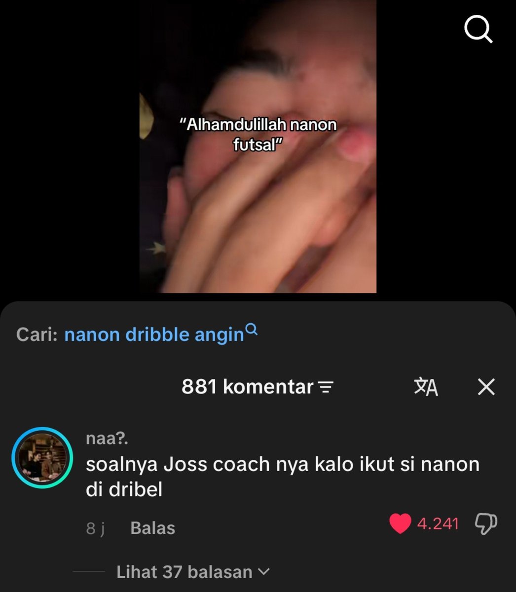 bluebistar's tweet photo. gue ngakakin komen enih dari subuh anjir😭 https://t.co/zTChaQDoLP