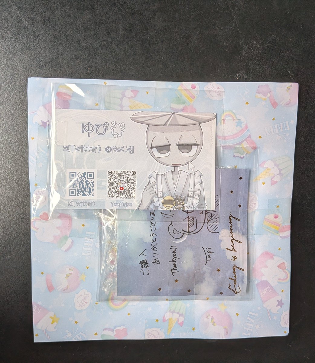 gu_ri14883's tweet photo. メンション遅くなりました！@RwC4j 様のグッズが届きました！
直筆で絵まで描いていただいて…ありがとうございます😌🙏
大切にします！

メンション失礼しました… https://t.co/cYm2TbB4GR