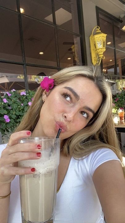 sItBritneyBitch's tweet photo. . ݁݁ . ⊹ ₊ ݁  ────୨ৎ──── . ݁₊ ⊹ . ݁ ⟡ ݁ . ⊹ ₊
Hi Hi everyone!! :’) I’m making this PINNED post for you all to get to know me a little bit better. 🥰🥰

 . ݁₊ ⊹ . ݁ ⟡ ݁ . ⊹ ₊ ݁ . ݁₊ ⊹ . ݁ ⟡ ݁ . ⊹ ₊ ݁ . ݁₊ ⊹ . ݁ ⟡ ݁ . ⊹ ₊ ݁

My Name is Britney, but you can call me Brit, I’m a Double Leo ♌️ ♌️ Sun & Moon ♏️ 🦂 ☀️ 🌕 
Born August 21st in 1998.

𑣲𝄞 My current MAIN Stan list is 
Britney Spears (Mother, always) 🌸🌸 Addison Rae, Jonas Brothers, Dua Lipa, and, Demi Lovato. 

. ݁₊ ⊹ . ݁ ⟡ ݁ . ⊹ ₊ ݁. . ݁₊ ⊹ . ݁ ⟡ ݁ . ⊹ ₊ ݁. . ݁₊ ⊹ . ݁ ⟡ ݁ . ⊹ ₊ ݁.

I’m very Sweet, Bubbly, but Honest, Raw and Real. A lot of the time You’ll find me posting photos or videos  . ݁₊ ⊹ . ݁ ⟡ ݁ . ⊹ ₊ ݁. of Miss Britney Spears Or Addi, along with a song or quote I love and adore. I’m also a Doll Collector and You’ll probably see me post about that here and there. I Also LOVE stickers, coloring, drawing etc. I also very much 💖💖💖🌱🌱🌱 :’) 

Cringe, but real as EFF. 

Growing up in the 2000s-early 2010s will Forever live in my Heart and be a Lifestyle. 

 . ݁₊ ⊹ . ݁ ⟡ ݁ . ⊹ ₊ ݁ . ݁₊ ⊹ . ݁ ⟡ ݁ . ⊹ ₊ ݁ . ݁₊ ⊹ . ݁ ⟡ ݁ . ⊹ ₊ ݁

I LOVE using EMOJIS hehehe :’) so a lot of the time you’ll find I’m a very expressive speaker 🗣️ 🗣️ and always say whatever is on my mind or in my hearts desire.. 

Remember Kindness always, and Love. 

 . ݁₊ ⊹ . ݁ ⟡ ݁ . ⊹ ₊ ݁ . ݁₊ ⊹ . ݁ ⟡ ݁ . ⊹ ₊ ݁ . ݁₊ ⊹ . ݁ ⟡ ݁ . ⊹ ₊ ݁

TikTok: @/𑣲𝄞thatsjustthewayweroll . ݁₊ ⊹ . ݁ ⟡ ݁ . ⊹ ₊  . ݁₊ ⊹ . ݁ ⟡ ݁ . ⊹ ₊ ݁

🥰🥰🥰🥰🥰☺️☺️💞💞💞💖💖💖🤍🤍🌸🌸🌸🧸🧸🐾🐾🐾🍏🍏🌱

𑣲𝄞: Any updates in my List will be in the thread below. 👇