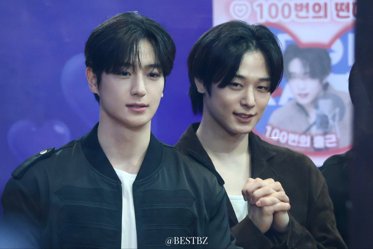 bestwetheboyzzz's tweet photo. 260916 아돌라

#HYUNJAE #현재 
#JUYEON #주연 
#THEBOYZ #TBZ #더보이즈 https://t.co/S22TvxPD9f