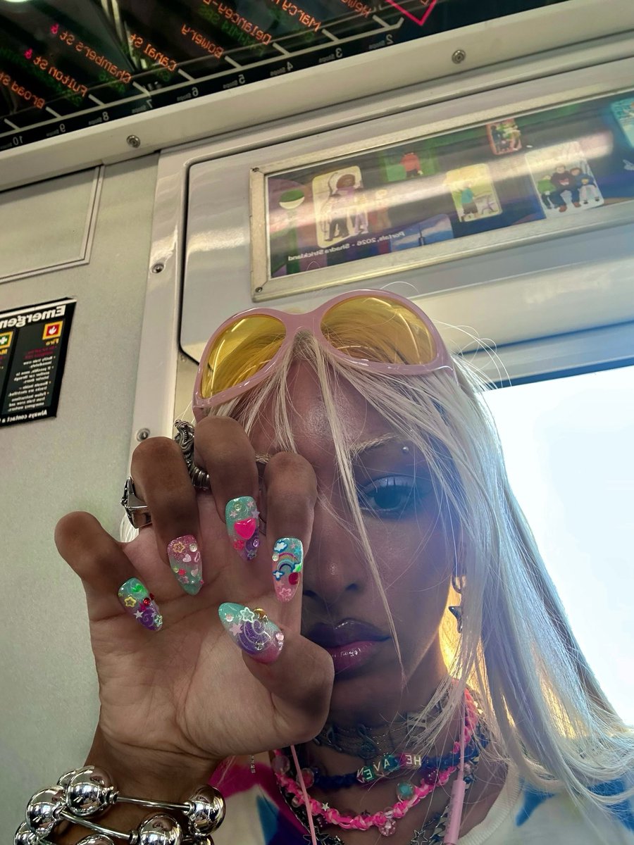 skyicidal's tweet photo. https://t.co/sCUGPKx4Ox