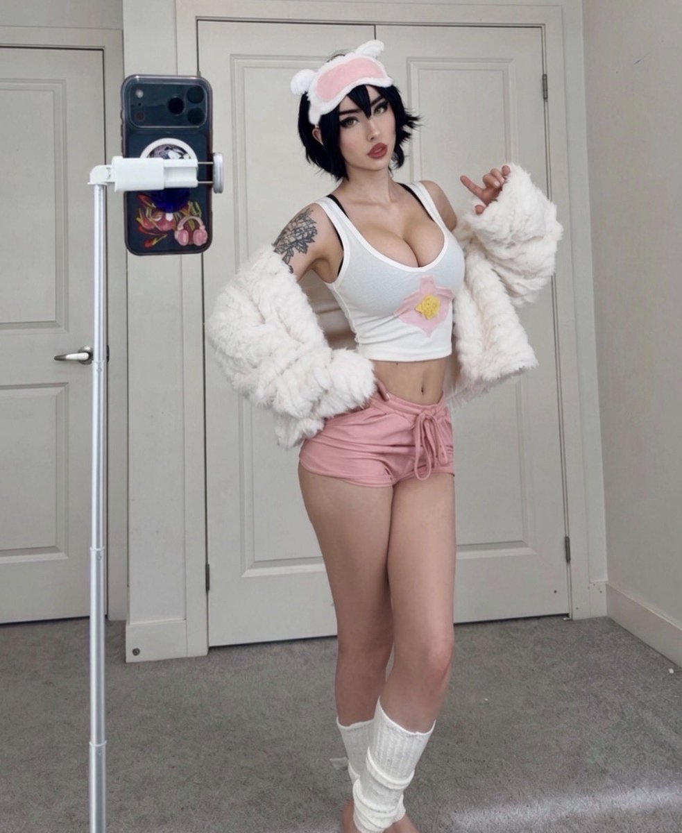 celthewitch's tweet photo. Oh hey I cosplayed her btw https://t.co/3377hPafkA