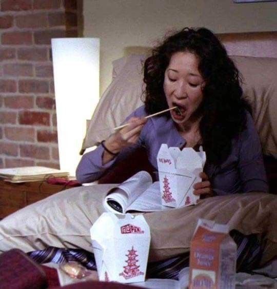 pinkglitterie's tweet photo. Real uni student life https://t.co/az0mRZ66je