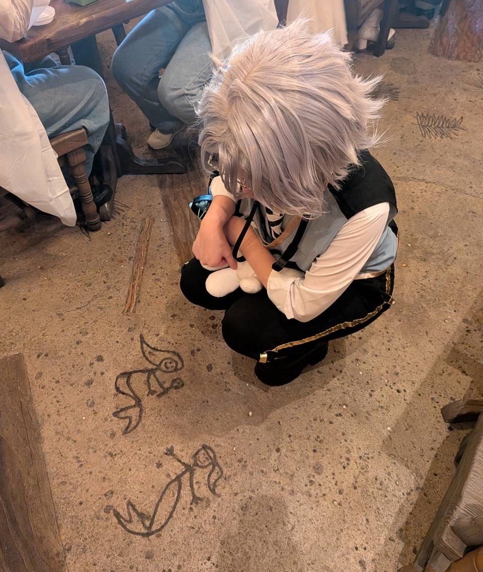 nekochann_jchl's tweet photo. タワテラ後の🐙と人魚を見る🐙 https://t.co/Py2621G3fI
