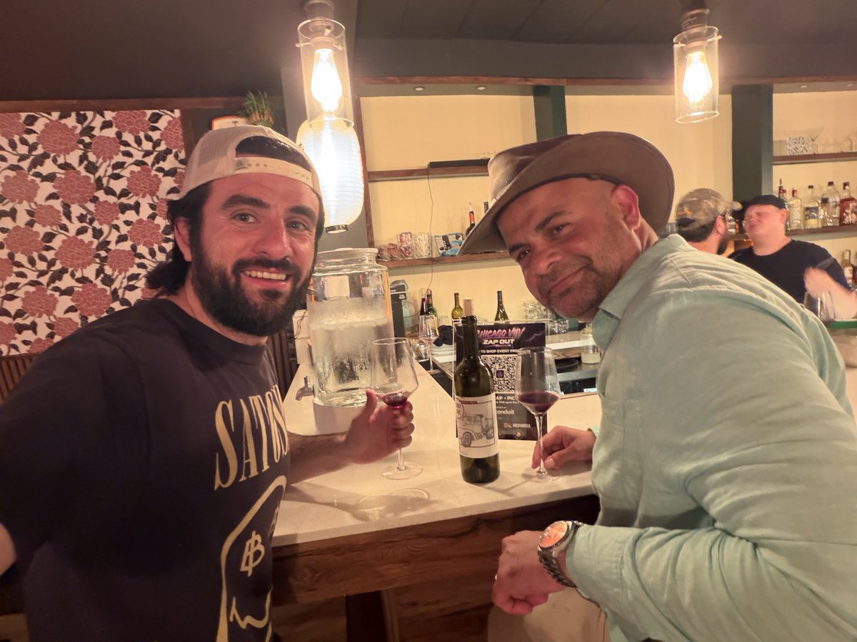 thebitcoinyogi's tweet photo. And that’s a wrap! Epic day 2 of #V4V Chicago @forkandcoin

The Sats were flowing in our #bitcoin bodega @conduit_market @EricFJ_Conduit 🤝 ⚡️ 

@PeonyLaneWine flowing too  @BenJustman @avi_burra 🍷 🤠 

Special guest appearance by @HodlTarantula to close out 🕷️⛽️ 

Our @ChiBTCollective community is strong!! 

Let’s keep building…