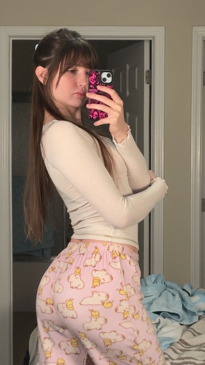 SherryDenney987's tweet photo. Need to post myself more 🌸🏳️‍⚧️ https://t.co/FC3wTGyHJJ