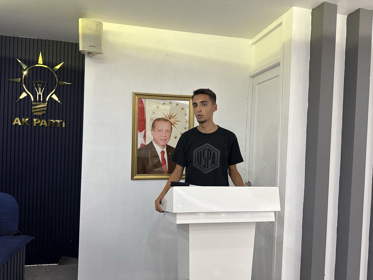 akgenclikmeram's tweet photo. Haftalık olağan yönetim kurulu toplantımızı; Meram İlçe Gençlik Kolları Başkanımız @cimenabdullah42 başkanlığında gerçekleştirdik. https://t.co/02pChF62Hh