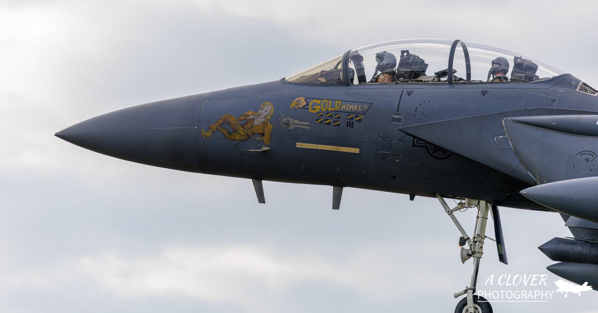 Cloverkid92's tweet photo. The 389th Arriving back at Lakenheath enroute back to the states with probably some of the best nose art I've seen in a very long time. Shock 'Em. https://t.co/652oOyVgIo