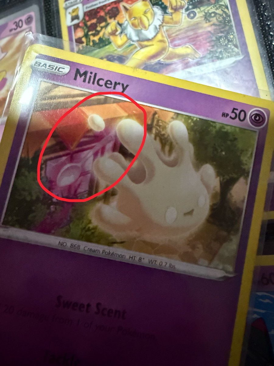 twintailscute's tweet photo. HOLY SHIT IS ALAKAZAM TRYING TO EAT MILCERY ??? https://t.co/7HyqNpuRyd