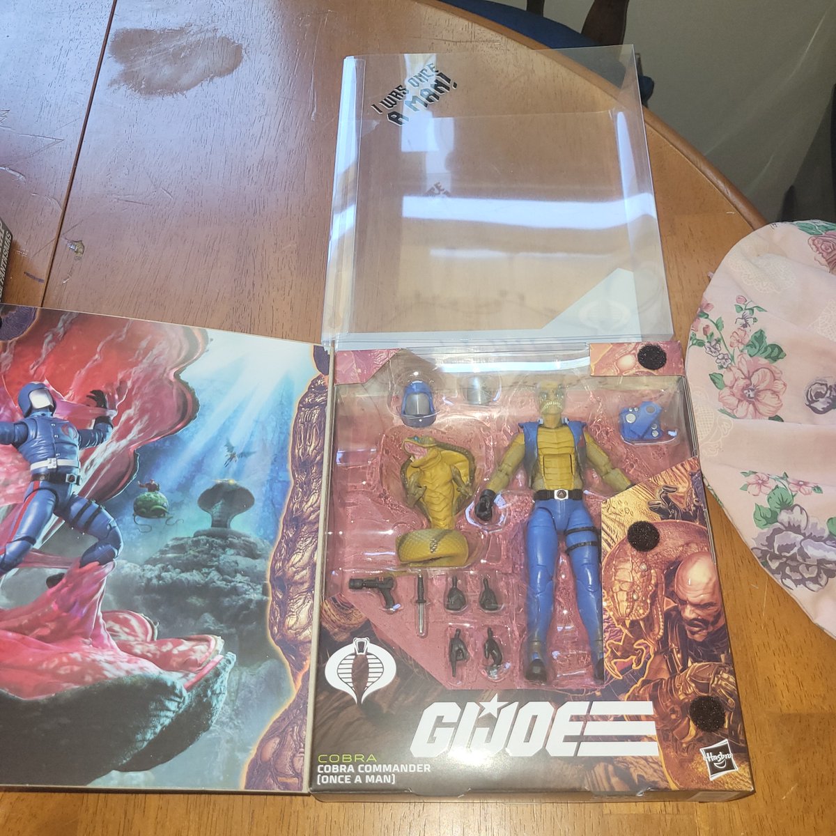 HMRC4EVR's tweet photo. Once a Man Cobra Commander

$65 https://t.co/v2TYpGV3bC