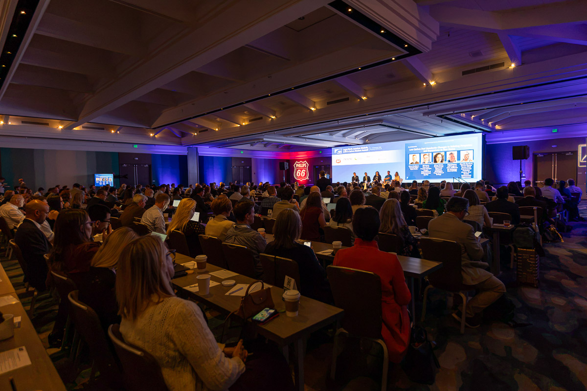 ArgusMedia's tweet photo. Day 2 is underway in Monterey📍
Insights from regulators at @AirResources, @OregonDEQ, @EcologyWA and @NMEnvDep are shaping discussions on the future of LCFS programmes across North America.
Pre-register for 2027: https://t.co/Wvn0jjQoc3
#ArgusNABiofuelsSummit https://t.co/7De5jUulDO
