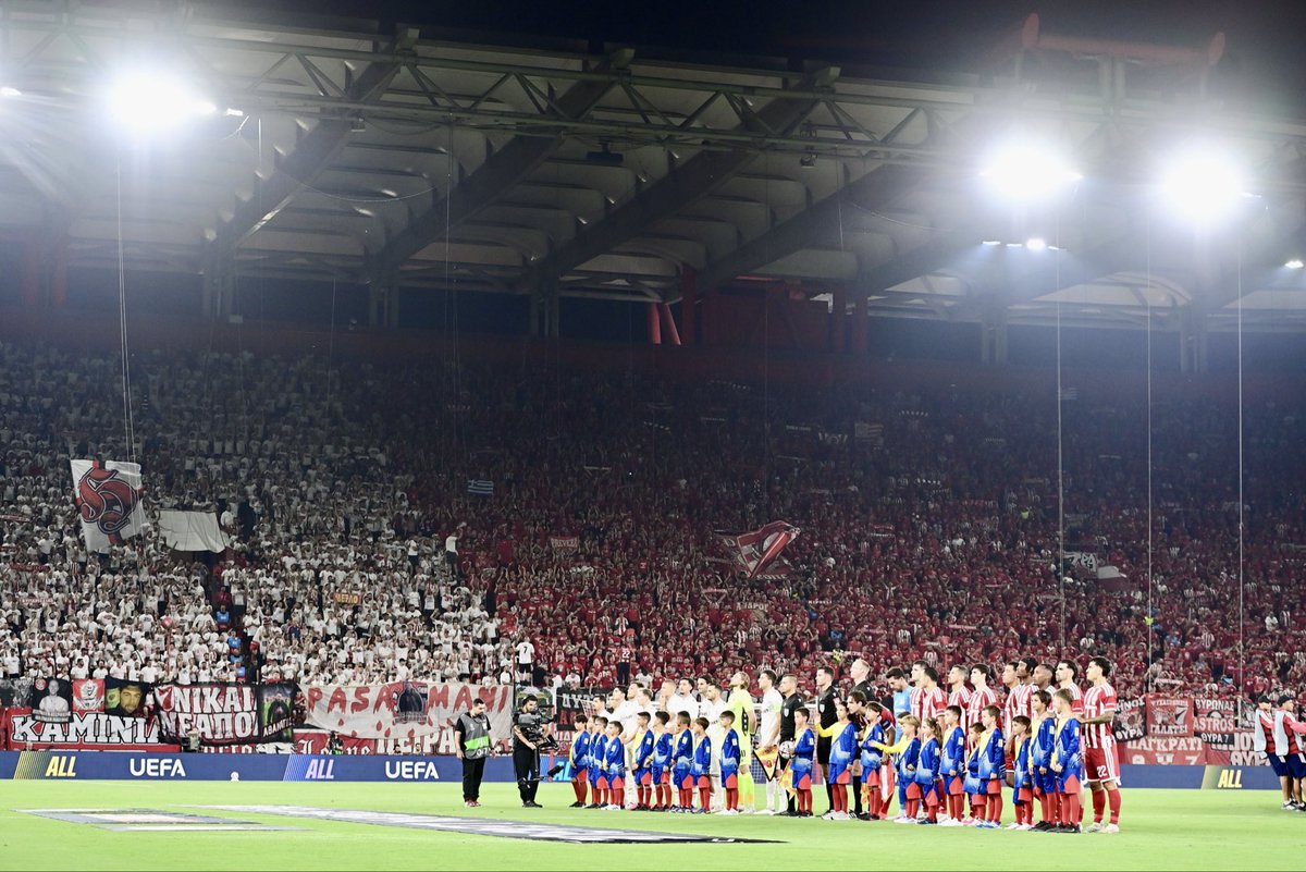 olympiacosfc's tweet photo. 𝐎𝐋𝐘𝐌𝐏𝐈𝐀𝐂𝐎𝐒 ❤ 🤍 https://t.co/5GqhKlEvat