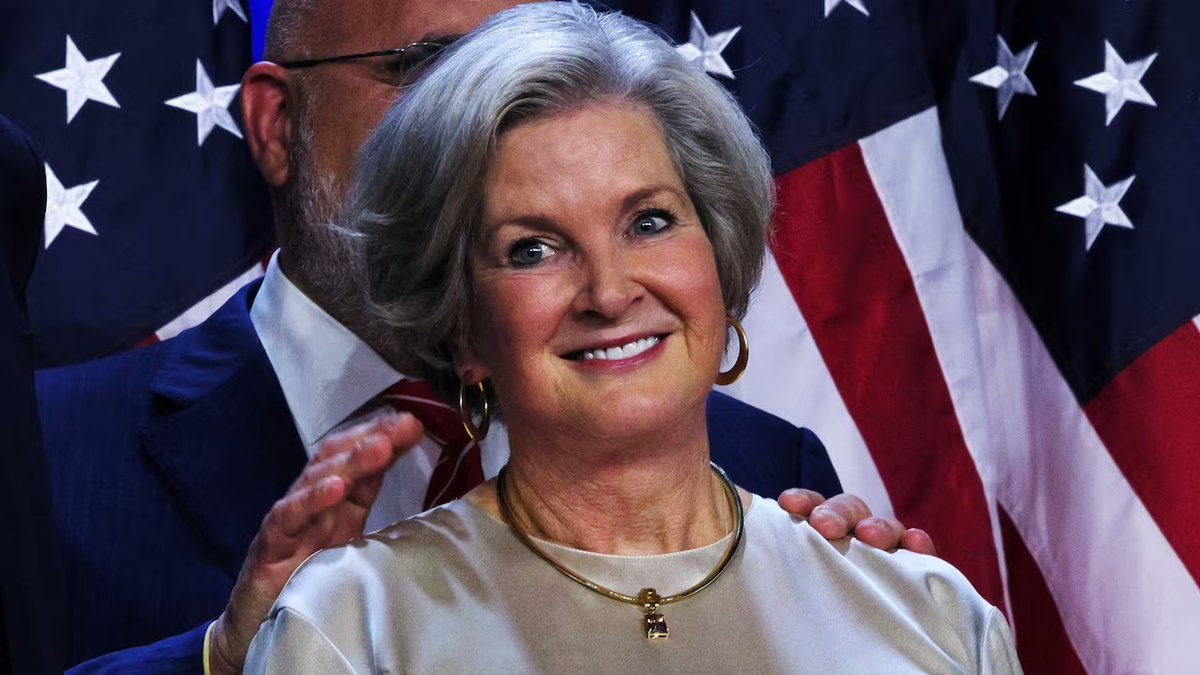 TrumpDailyPosts's tweet photo. White House Chief of Staff Susie Wiles has been declared "Cancer Free"!❤️ https://t.co/KAxHwlR3s8