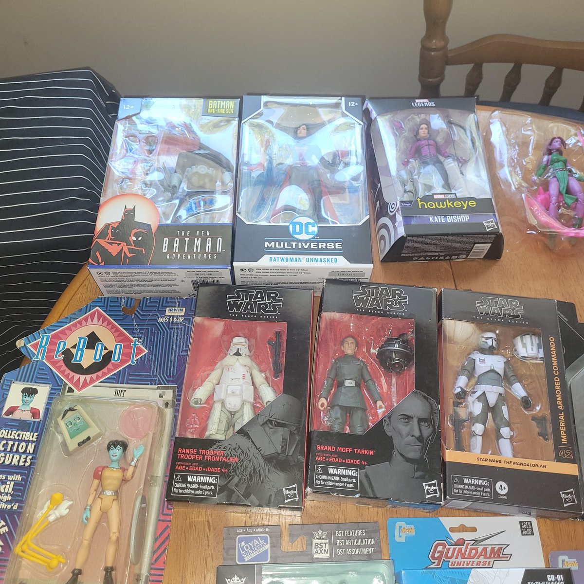 HMRC4EVR's tweet photo. Everything here

$10 ea https://t.co/MeENtAw9wV