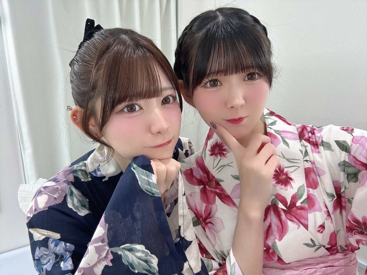 Bell__Rena's tweet photo. おはよう ください🩷💜 https://t.co/hxgwsY06nQ