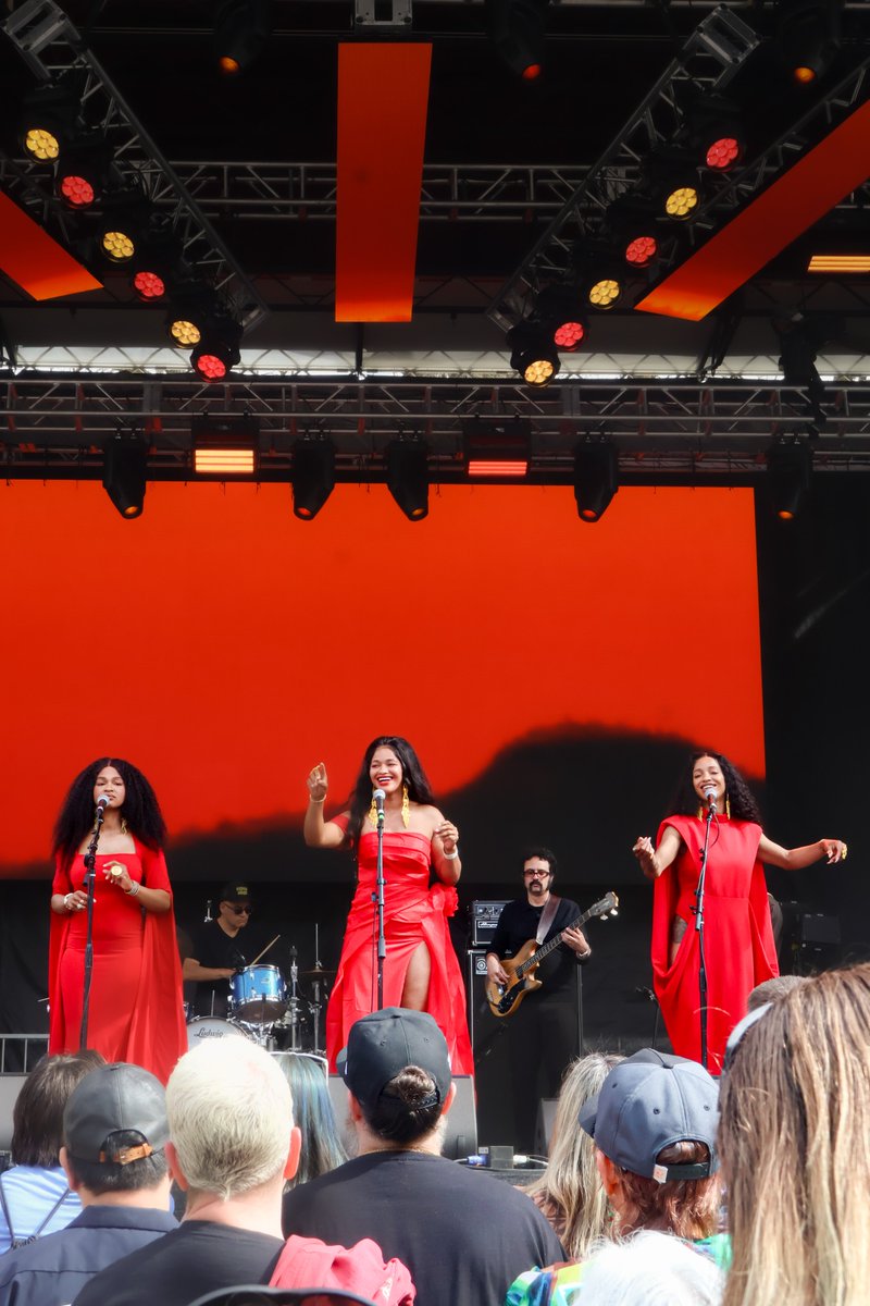 treefortfest's tweet photo. Who do the Treeforters want to see at #treefort2027?
Let us know 👇 https://t.co/GIitRwS9r2